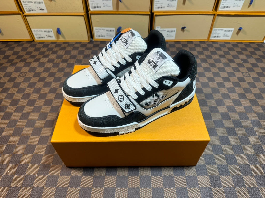 Trainer Star Black