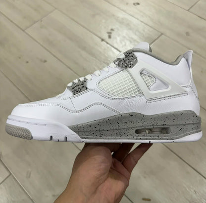 Air Jordan 4 Tech White