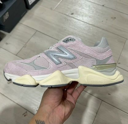 New Balance 9060 Bodega Pink