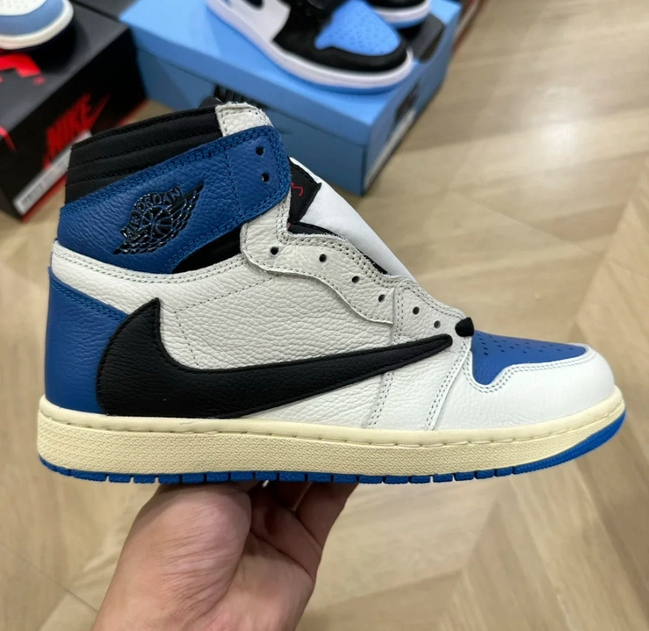 Air Jordan 1 High x Travis Scott Fragment