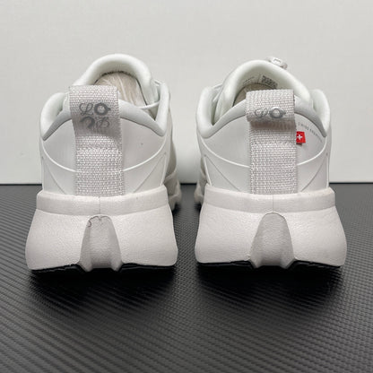 Cloudsolo White Grey