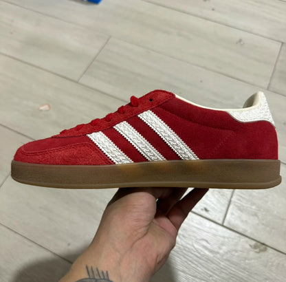 Adidas Gazelle indoor red