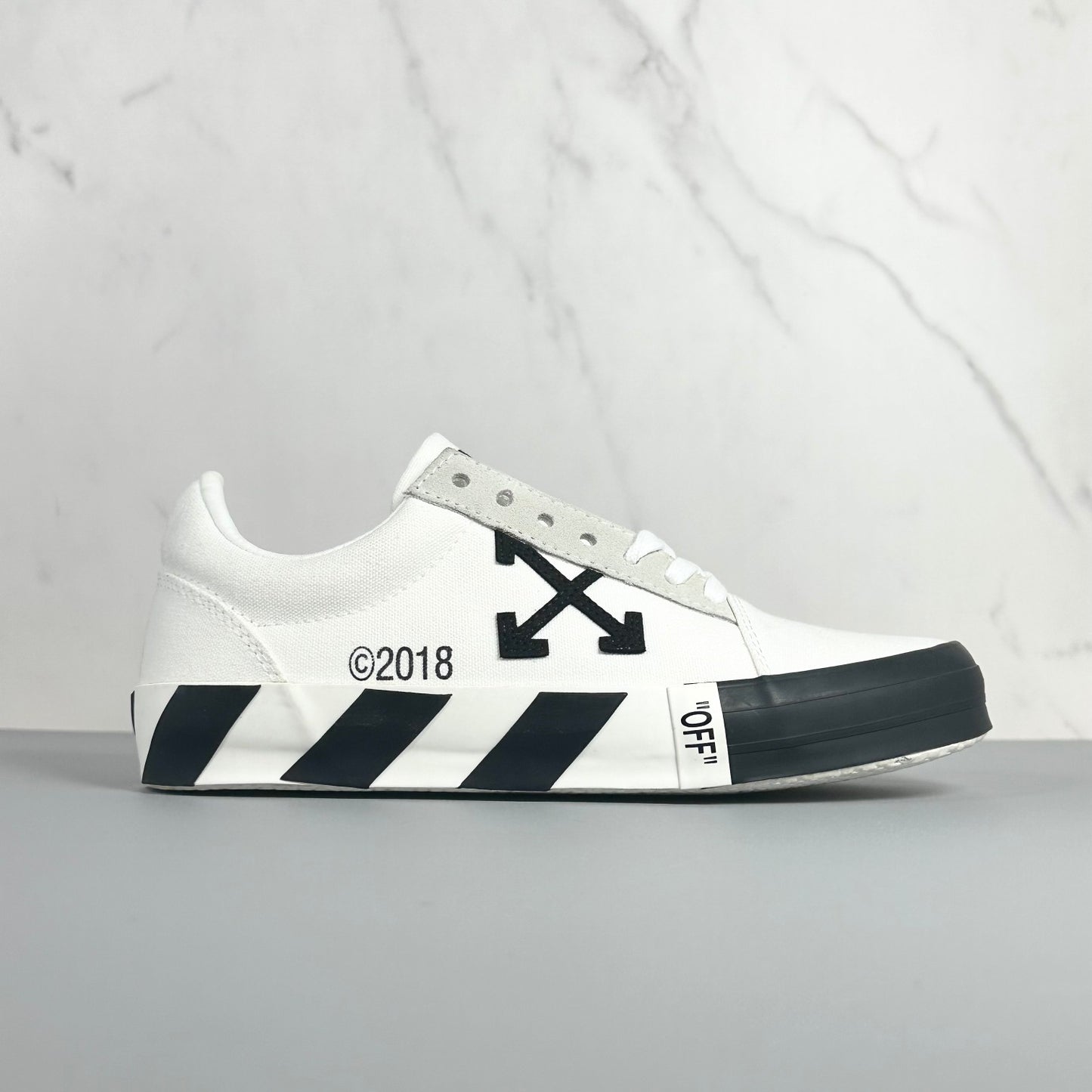 Vulcanized Line White