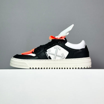 OF 3.0 Off-Court Black White