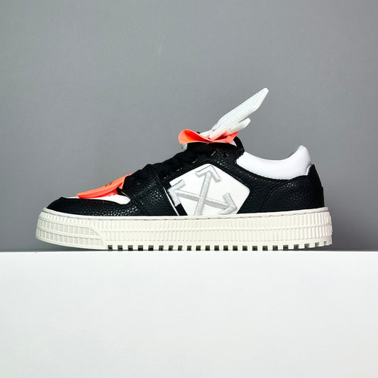 OF 3.0 Off-Court Black White