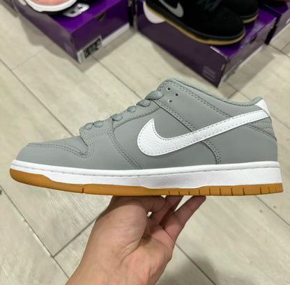 SB Dunk Low Wolf Grey Gum