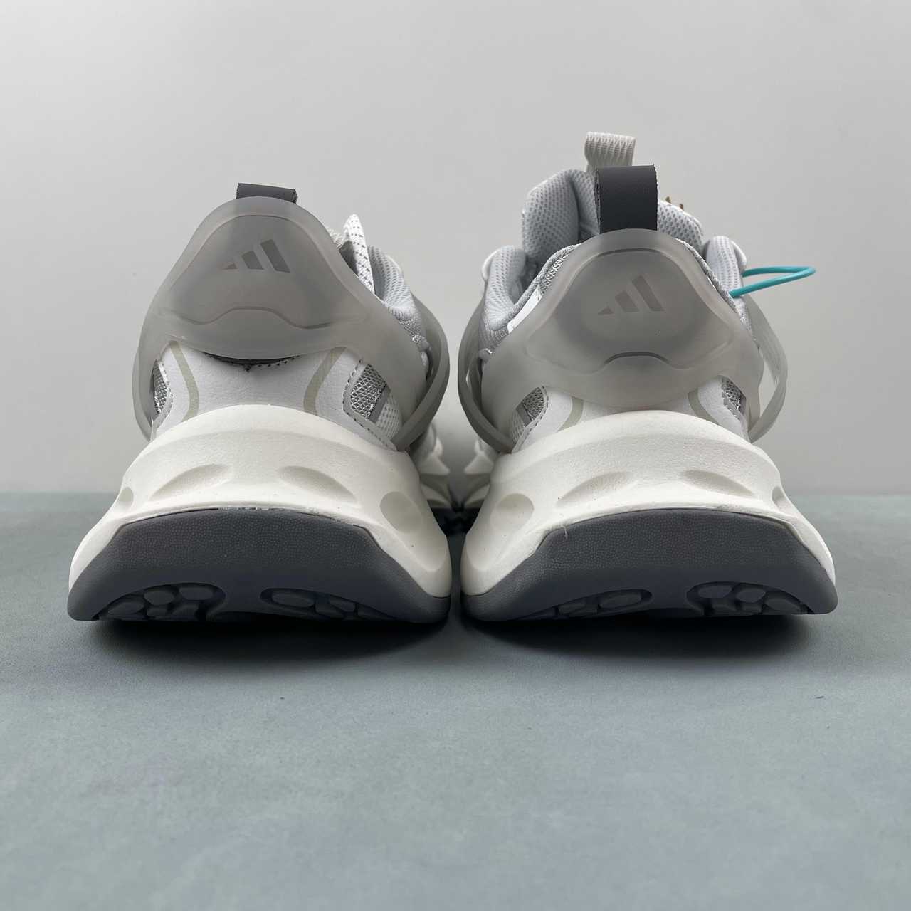 AD XLG Runner Deluxe Grey White