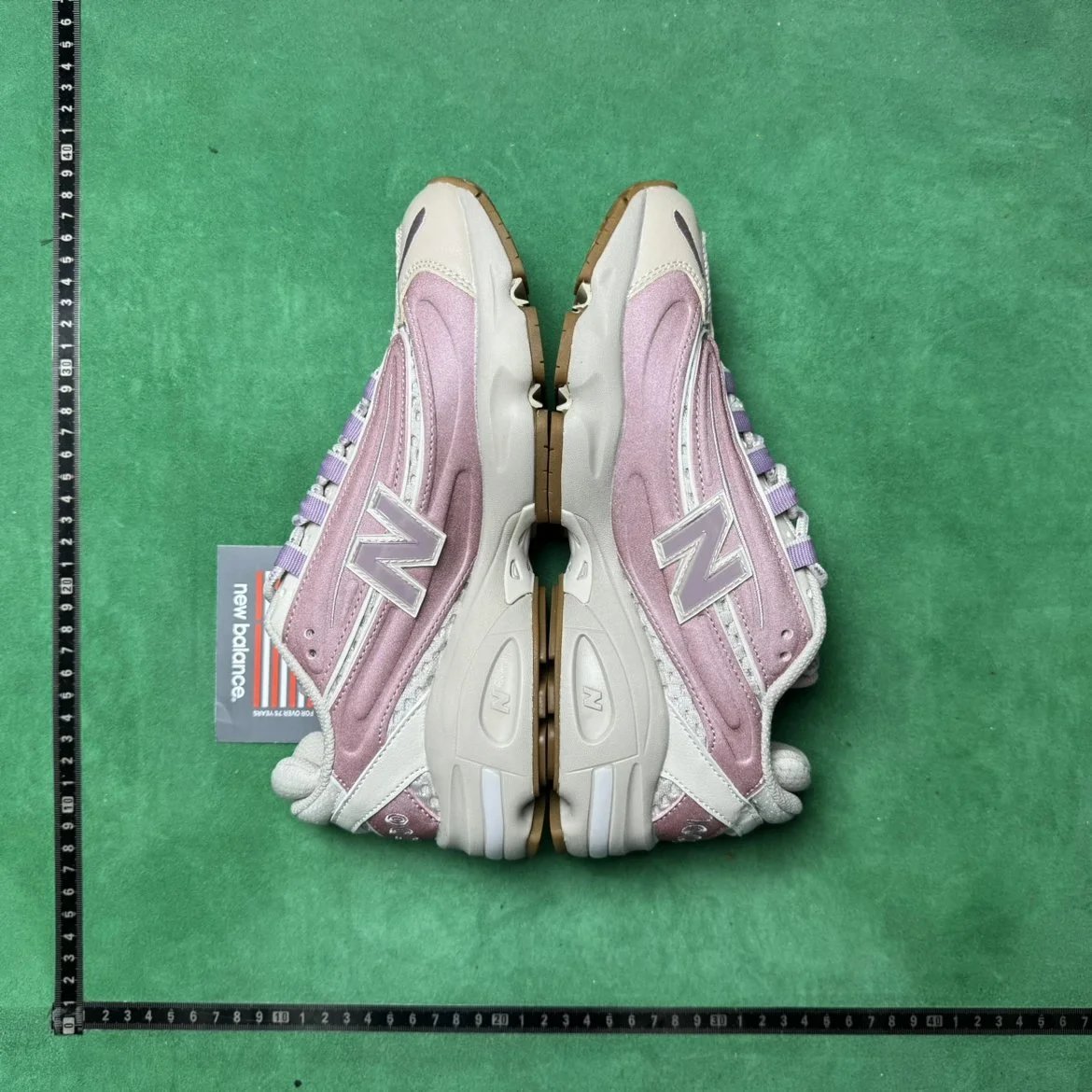 1000 Rosa