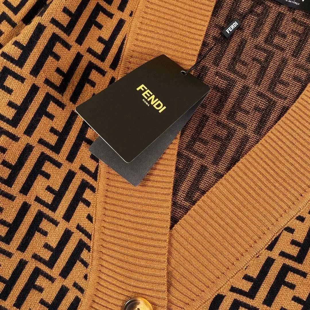 Fendi camisola gola em V