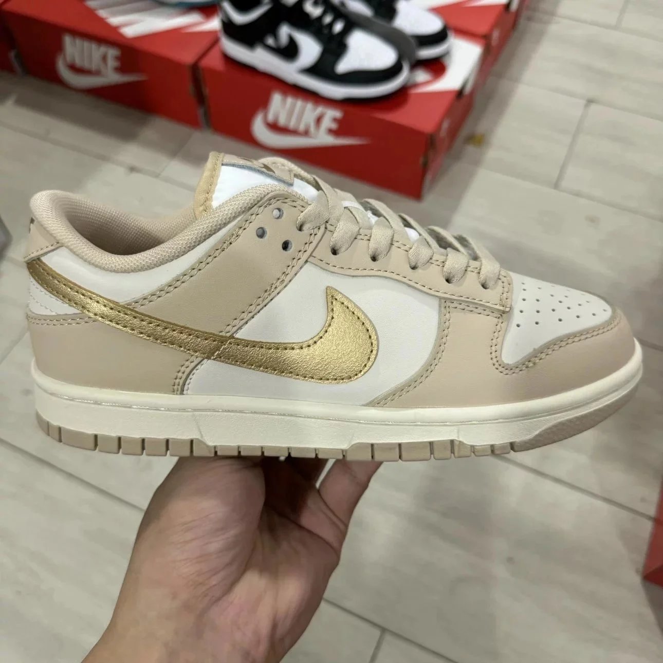 Low Gold Swooch