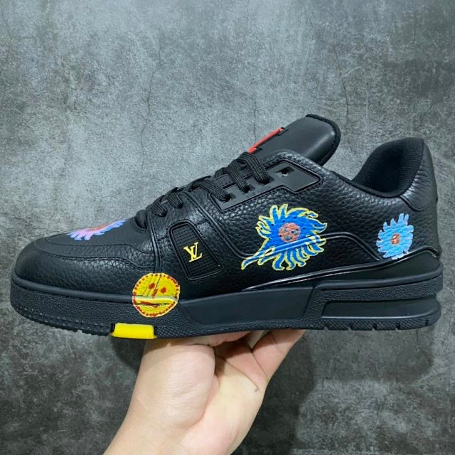 Trainer Kusama Black