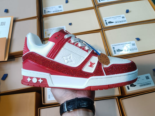 Trainer Red Crystal