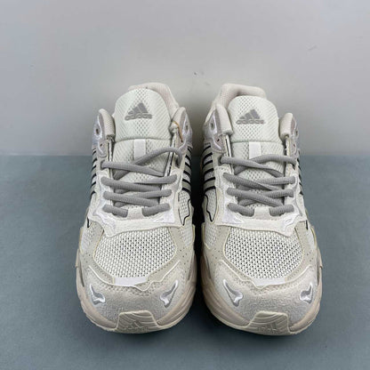 AD Response White