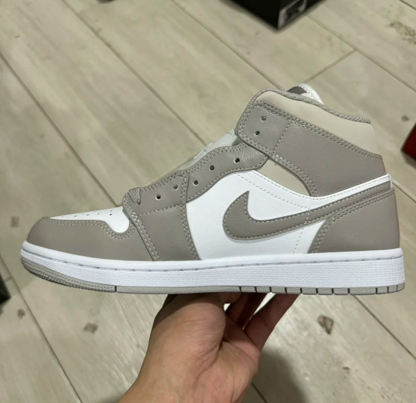 Air Jordan 1 Mid Linen