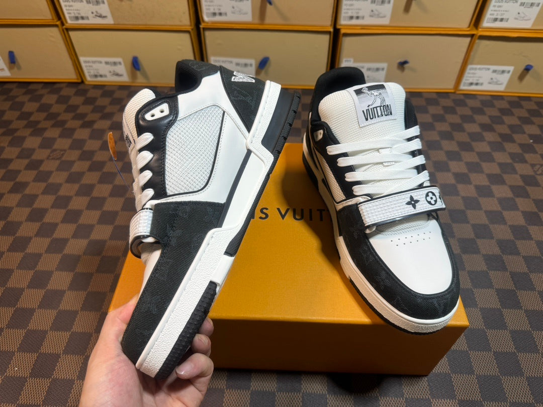 Trainer Star Black
