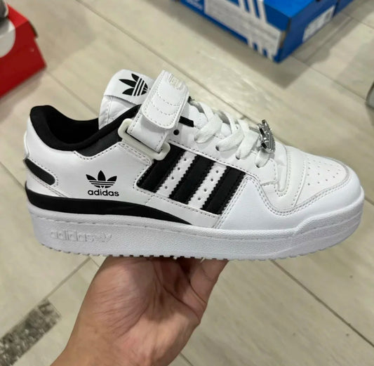 Adidas Fórum 84 White and Black