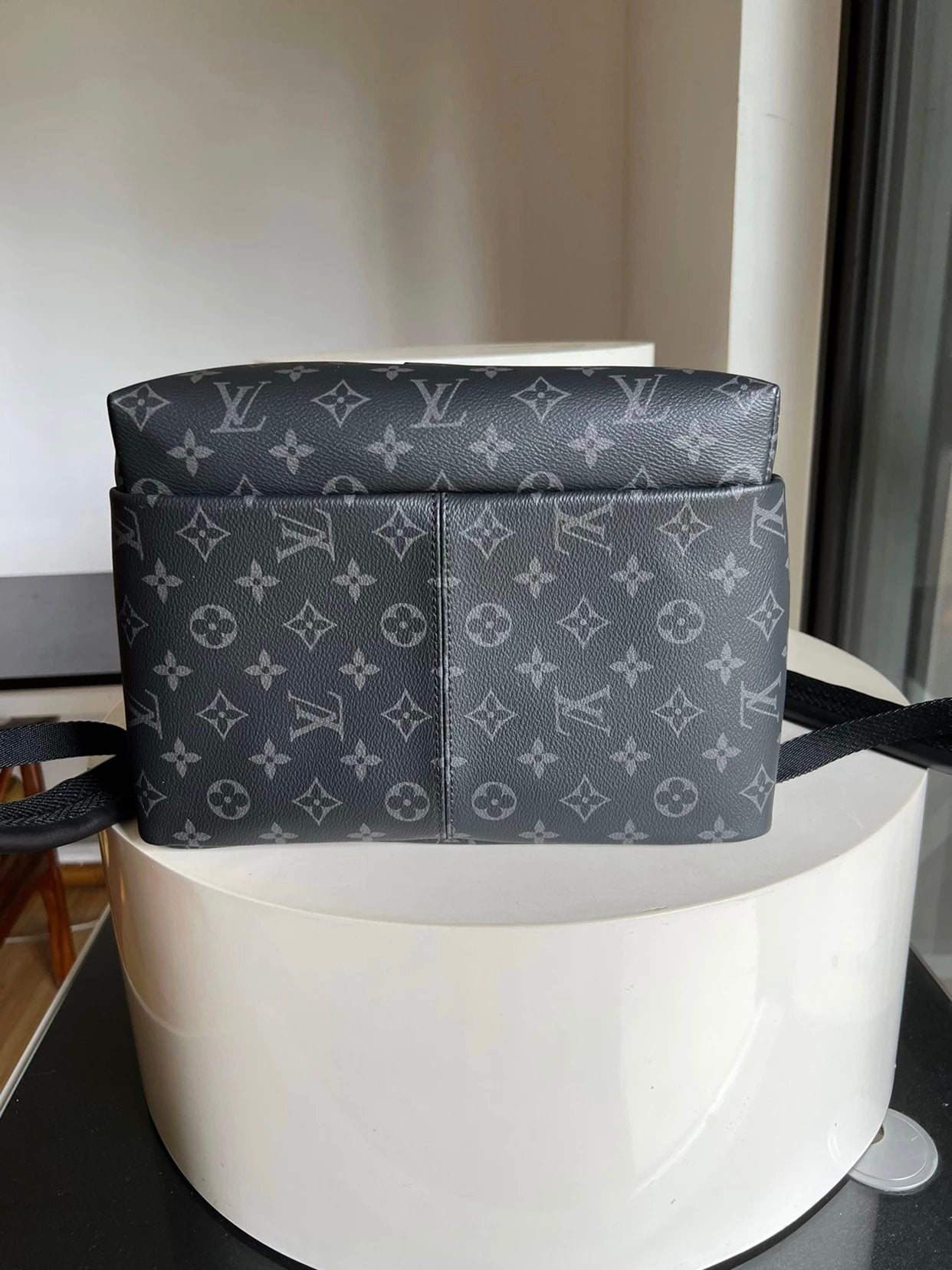 Louis Vuitton Discovery