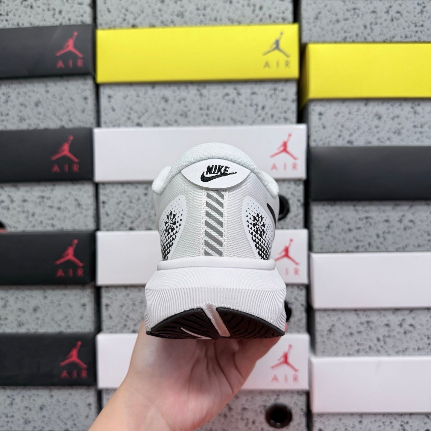 Nk Air Alphazoom White/Black