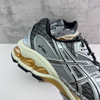 GEL-NIMBUS 10.1 Black/MidNight