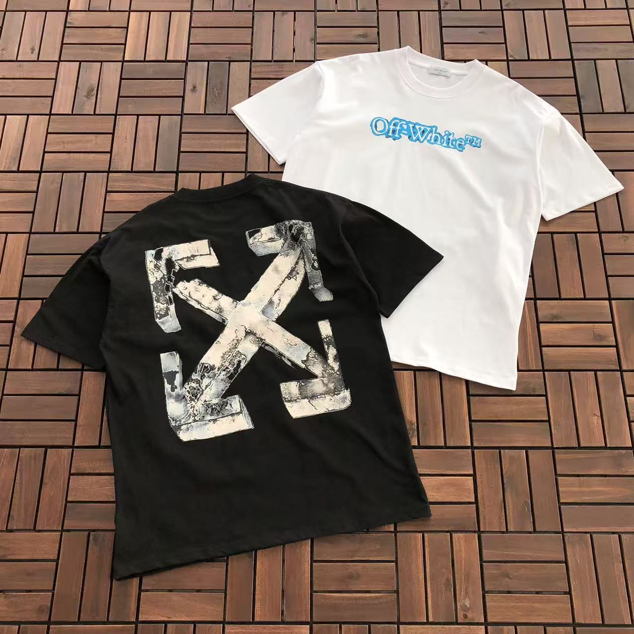 T-shirt Off