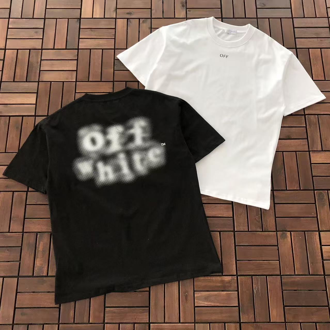 T-shirt Off