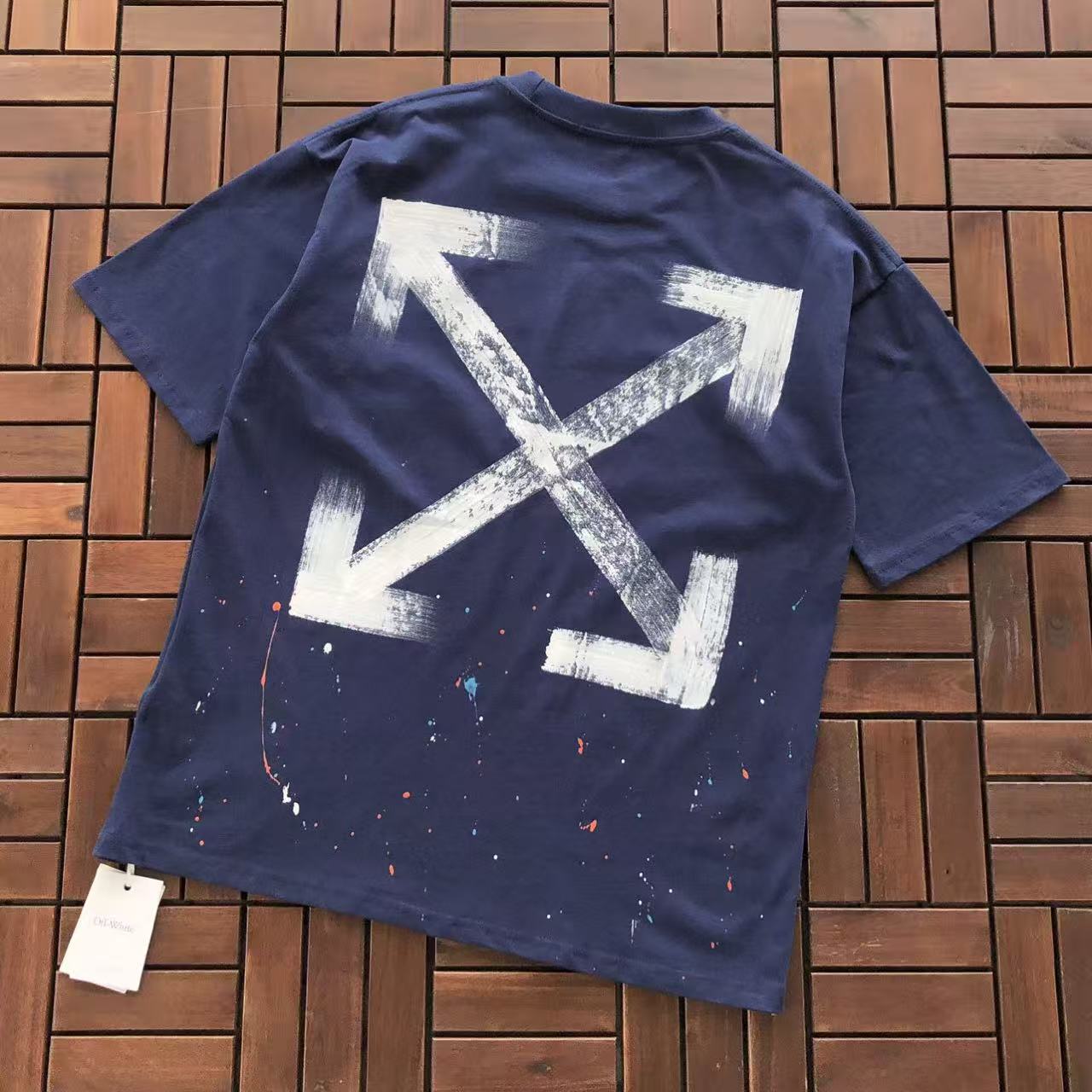 T-shirt Off