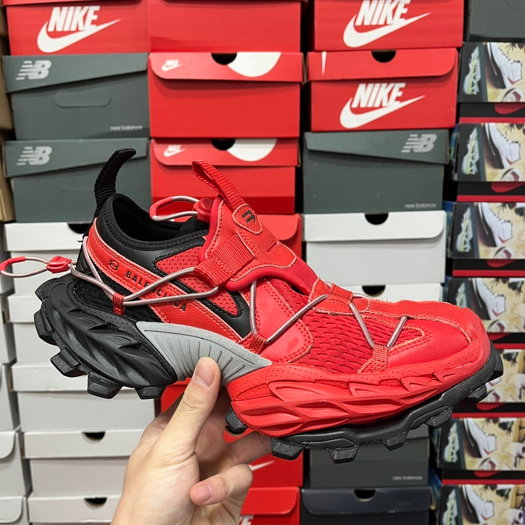 BLG Hike Red/Black