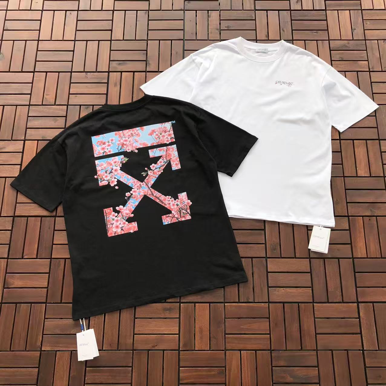 T-shirt Off
