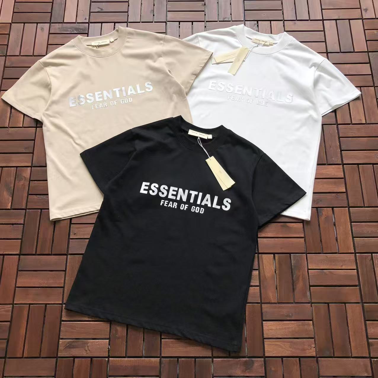 T-Shirts ESSENT