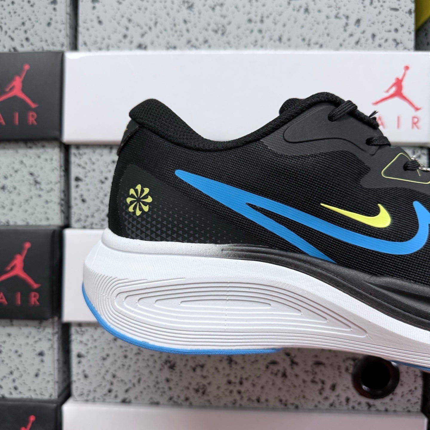 Nk Air Alphazoom Black/White/Blue