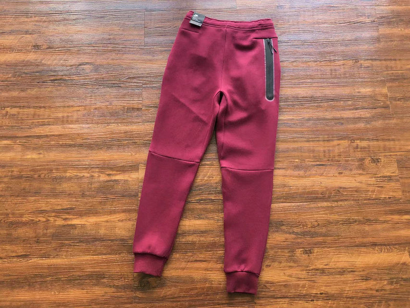 Conjunto Tech Fleece Bordô