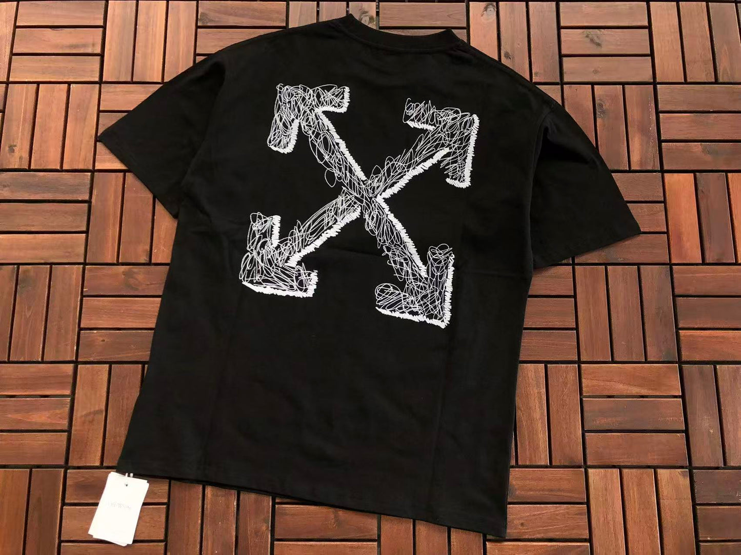 T-shirt Off