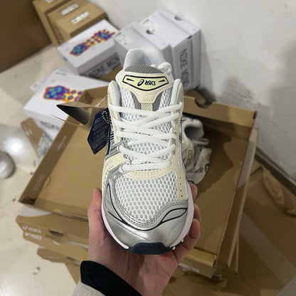 Kayano 14 Bege White Black