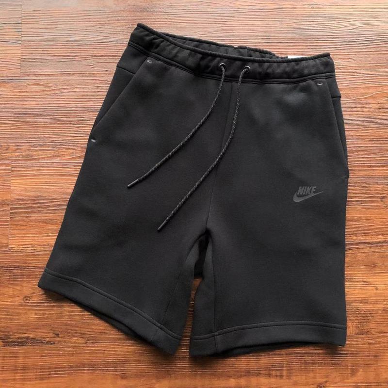 Calções Tech Fleece