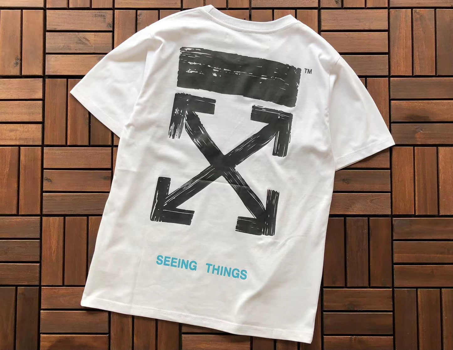 T-shirt Off