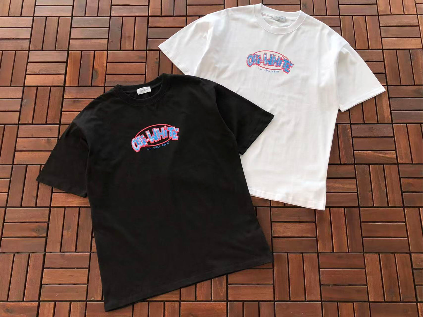 T-shirt Off