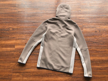 Conjunto Tech Fleece Taupe e Castanho Acinzentado