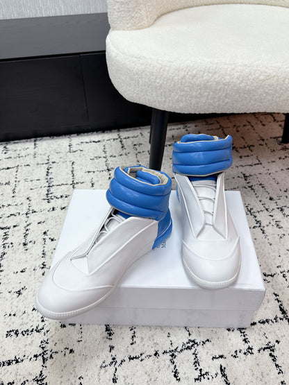 Maison High Mix BLUE AND WHITE