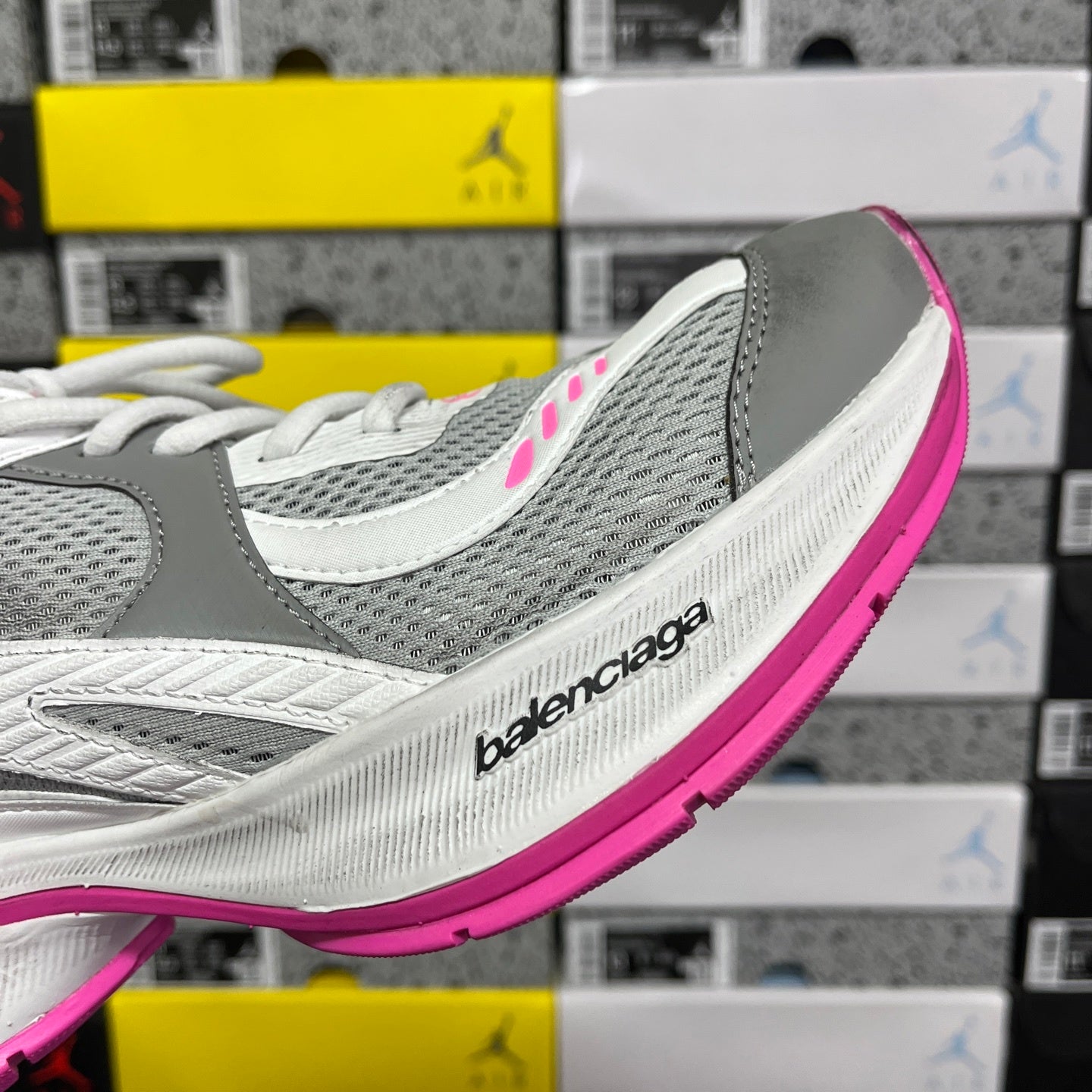 BLG Circuit White/Pink/Grey