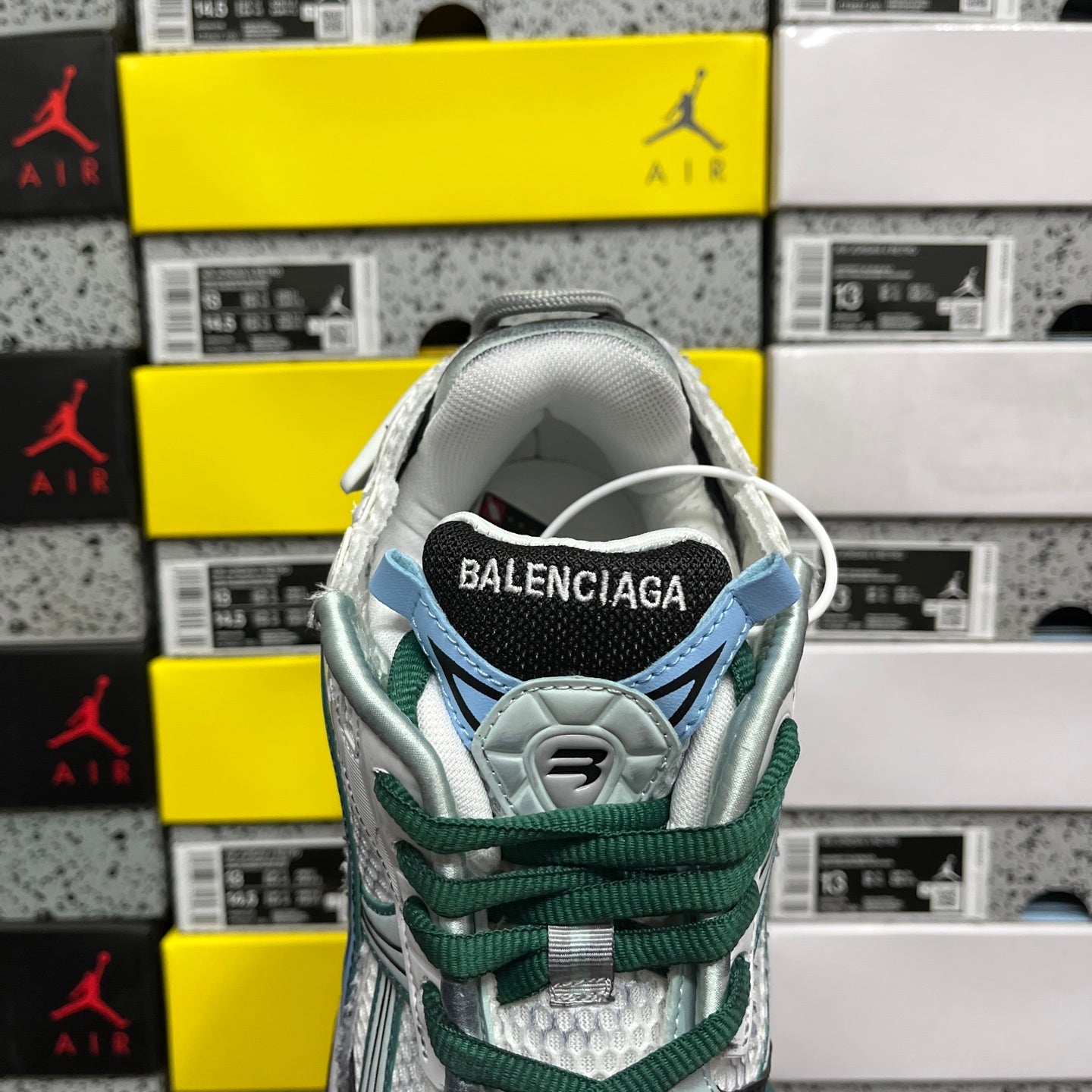 BLG Runner White/Blue/Green