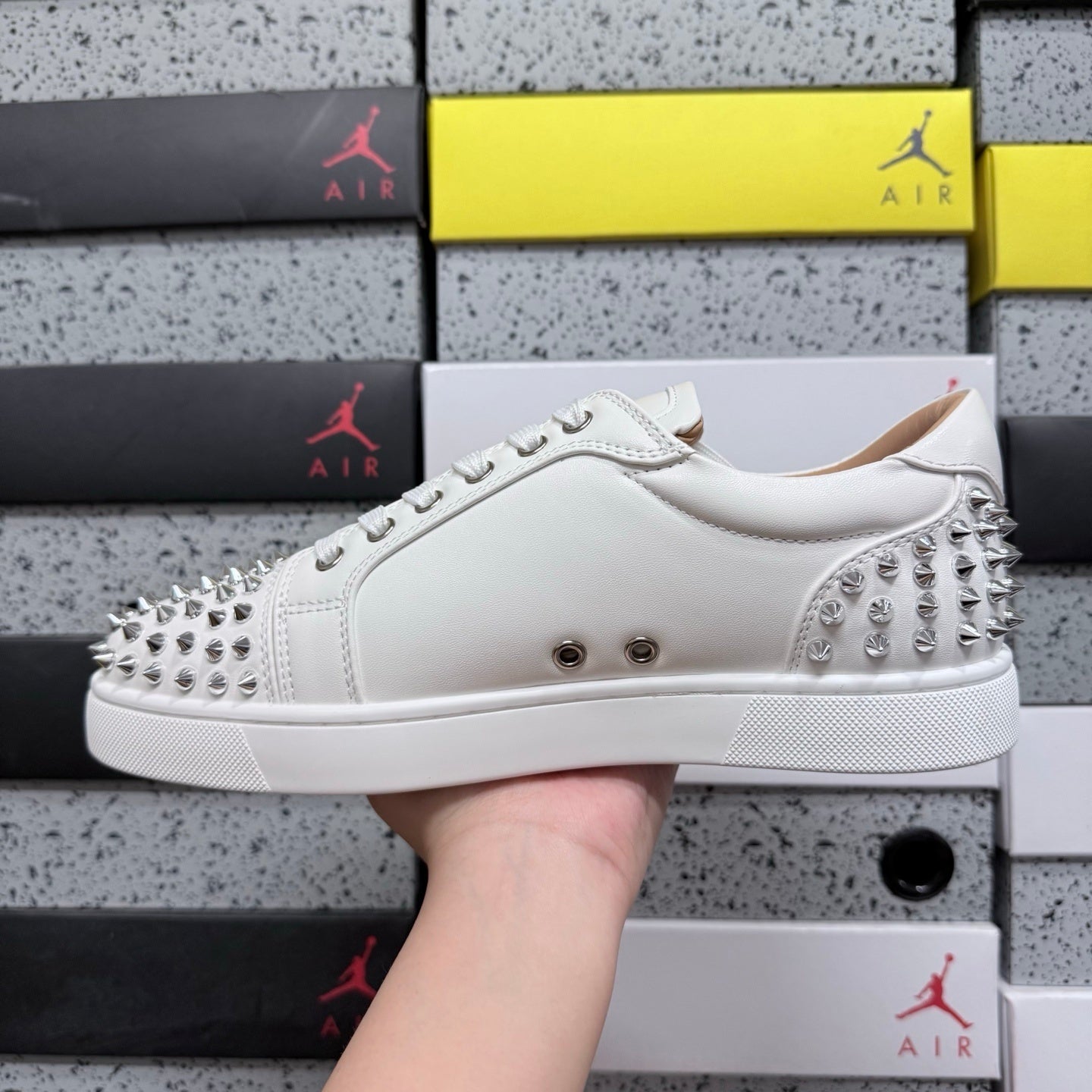 Cristhian Louboutin Vieira Spikes White