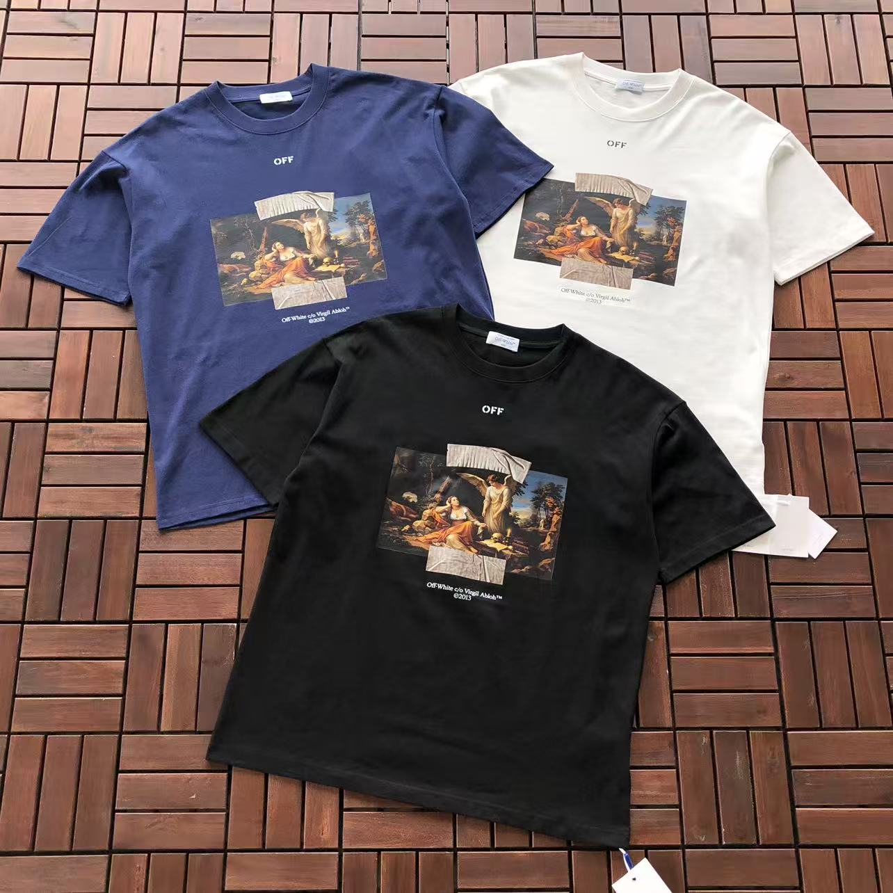 T-shirt Off