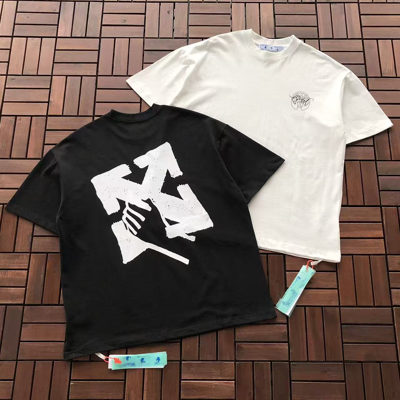 T-shirt Off