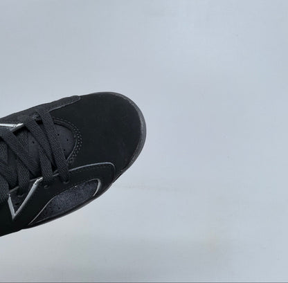 AJ6 Retro Cap And Gown