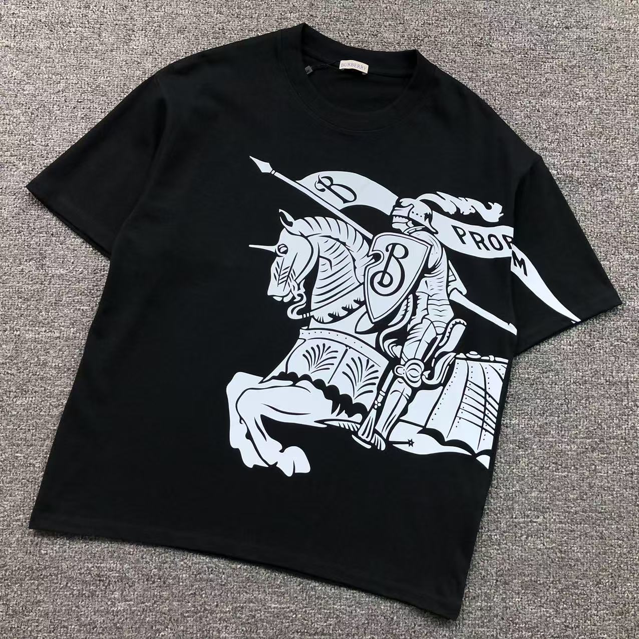 T-shirt Burberry