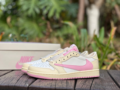AJ1 Travis Reverse Mocha Little Pink