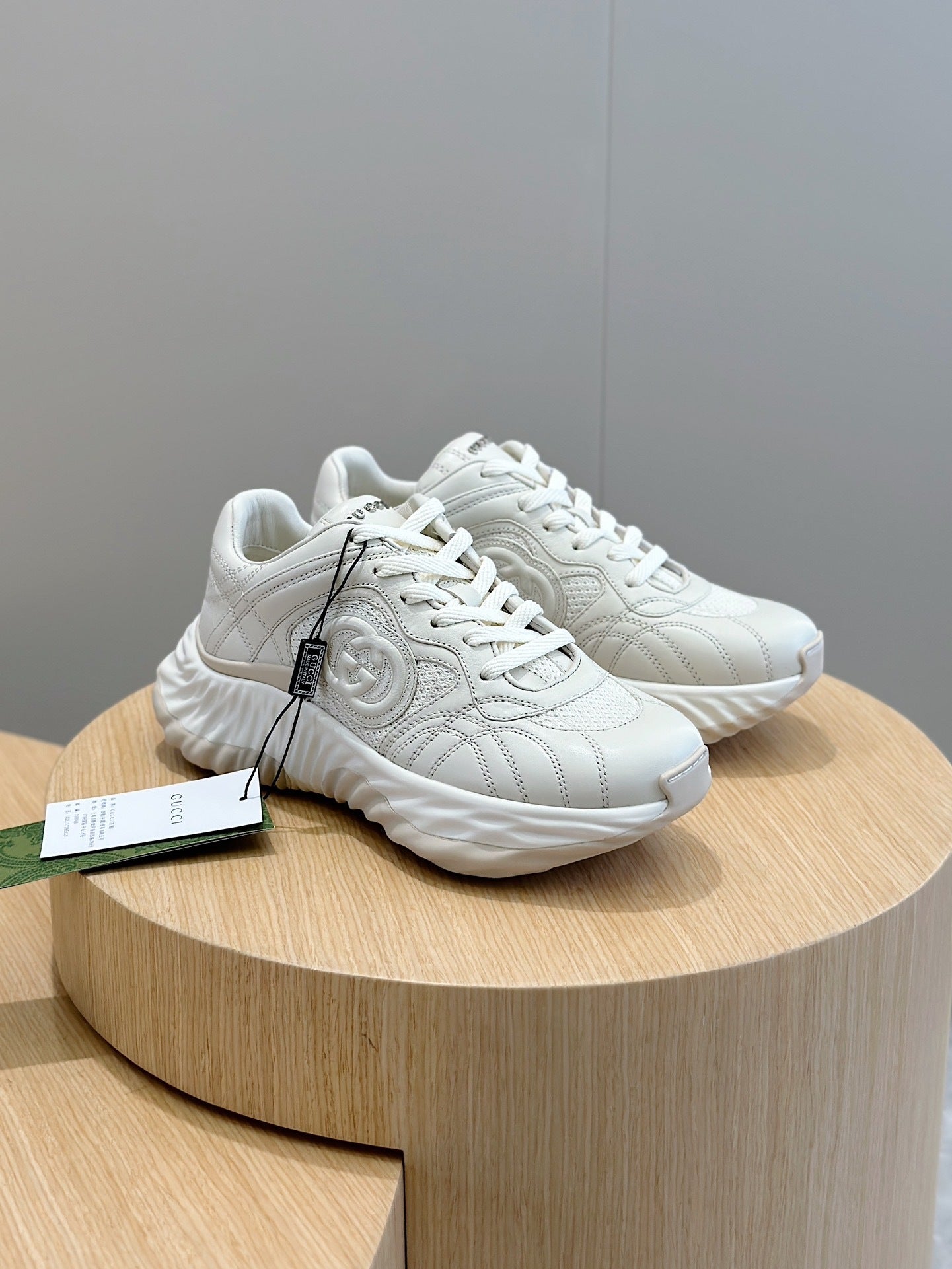 Gu Shoes