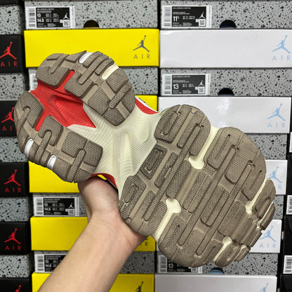BLG Cargo Beige/Grey/Red