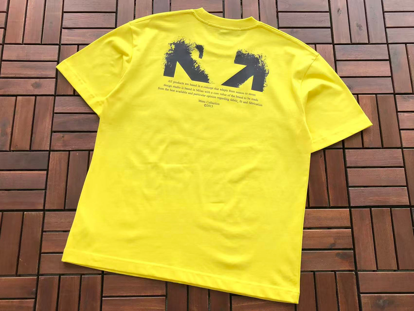 T-shirt Off