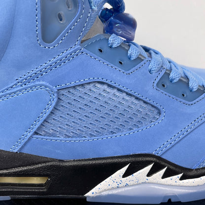KB5 Retro UNC University Blue
